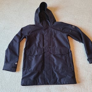 Black 2L Gorextex jacket size M