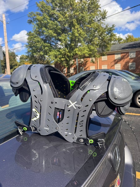 Large Adult Xtech Shoulder Pads (Used) ST/SK/SK