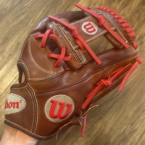 Infield RH Wilson A2000 Baseball Glove 11.75”