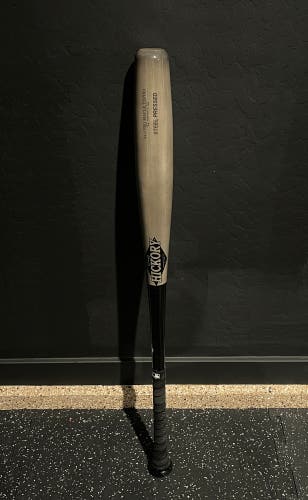 Old Hickory Bat (-3) 31 oz 34" (Used)