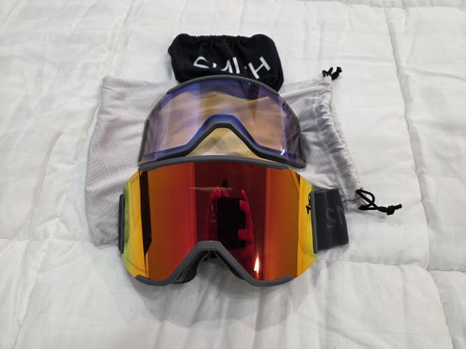 Unisex Smith Squad MAG Ski Goggles Medium (Used)