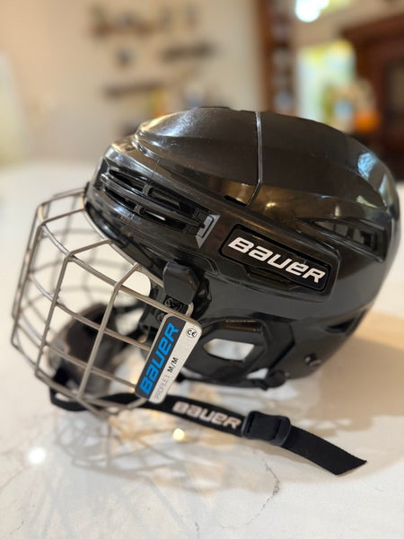 Medium Bauer IMS 5.0 Helmet (Used) youth medium