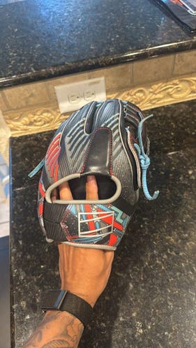 2023 Rawlings REV1X RH Infield Baseball Glove 11.75" (Used)