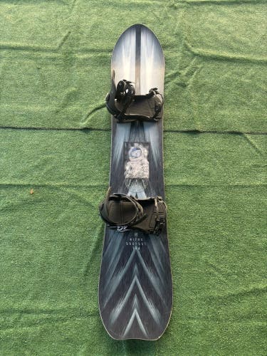 Women's Nitro Dropout 156cm Snowboard | Ride CL-4 Bindings