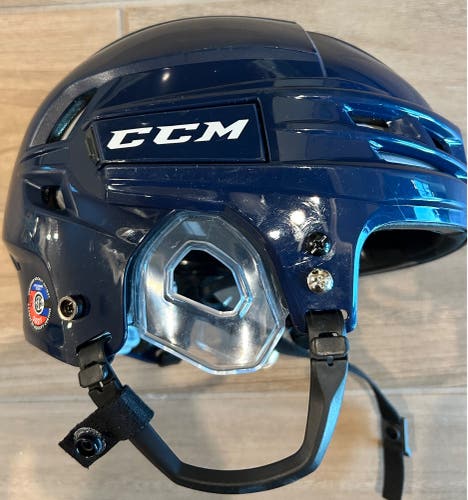 Medium CCM Tacks 910 Helmet (Used)