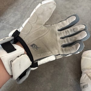 True T1X Lacrosse Gloves 12" (Used)
