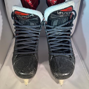 2021 Bauer Vapor 3X Pro Hockey Skates Regular Width Size 5 (Used)