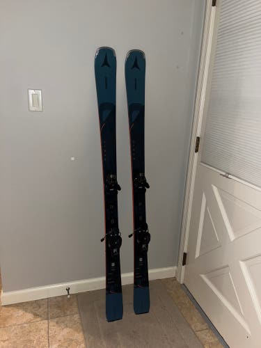 Q11 Atomic 155 cm All Mountain Skis With Bindings (Used)