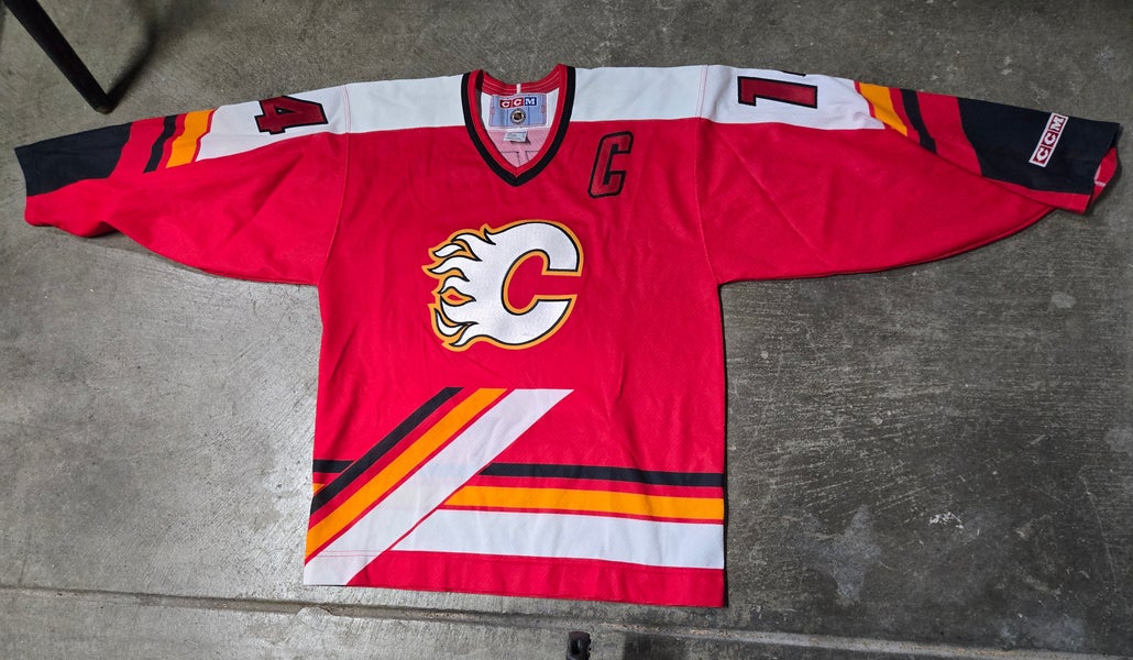 Calgary Theo Fleury Large CCM Jersey (Used)
