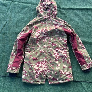 NEW Armada Lisbon Ski Jacket | Women's Medium
