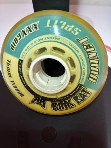 Rink Rat Hornet Split Wheels XXX grip (blue/white color)  BRAND NEW