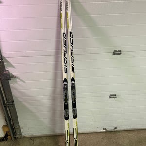 Classic Fischer Cross Country Skis With Bindings (Used)