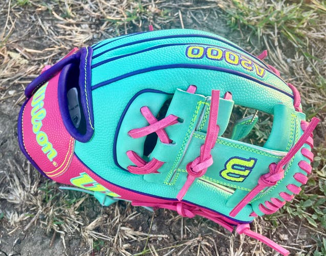 2025 Wilson A2000 RH Infield Baseball Glove 11.5" (New)