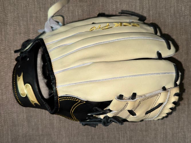 SSK RH Infield Baseball Glove 11.25" (New)
