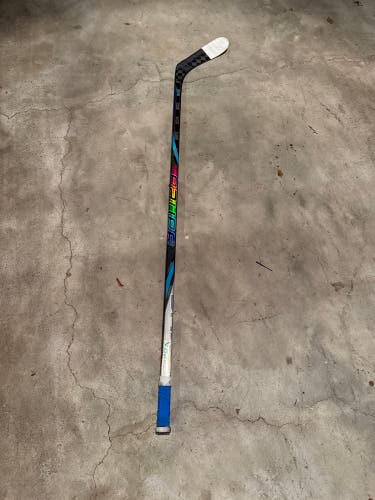 Intermediate Bauer Nexus Tracer Right Handed Hockey Stick P28 65 Flex (Used)