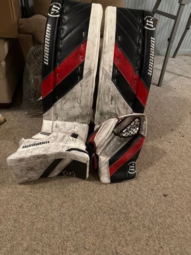 23" Warrior Ritual G4 Goalie leg pads, Gloves and Blocker  (Used)