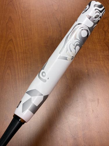 White 2023 DeMarini Whisper Composite Bat (-10) Composite 21 oz 31" (Used)