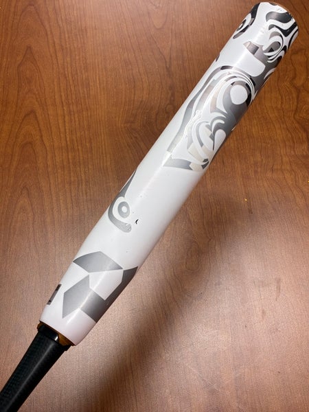White 2023 DeMarini Whisper Composite Bat (-10) Composite 21 oz 31" (Used)