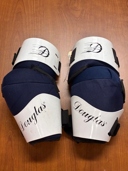 *Rare* Senior Large Douglas Elbow Pads (Used)