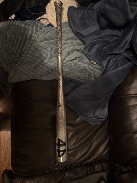 44 Pro BBCOR Certified Bat (-3) 30 oz 33" (Used)