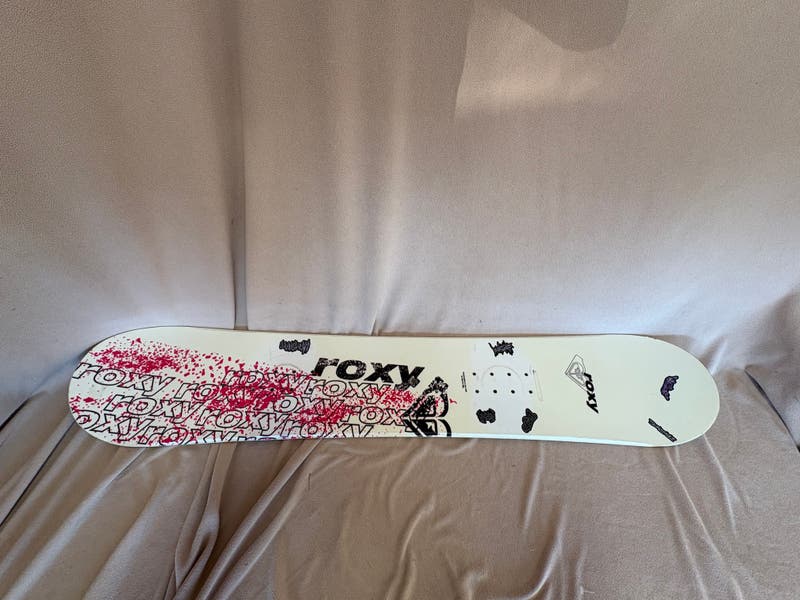 roxy all mountain snowboard Women's Smoothie 2025 you will be throwing down some creative runs that all of your friends will be envious ofThe board also features Roxys TNT Base Roxy Breeze Snowboard - Women's