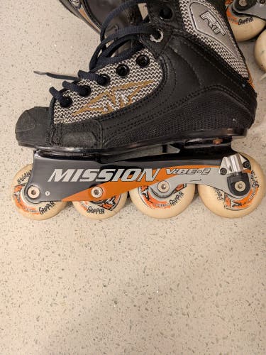 Mission RT Vibe 2 Inline Roller Hockey Skates Size 3