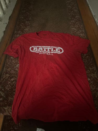 Red Large Adult Unisex Battle Shirt (Used)