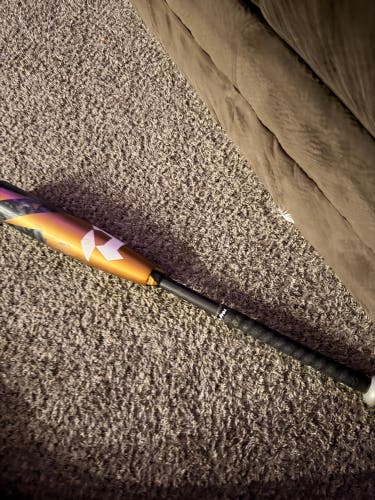 2022 DeMarini Zoa Composite USSSA Certified Bat (-10) 17 oz 28" (Used)