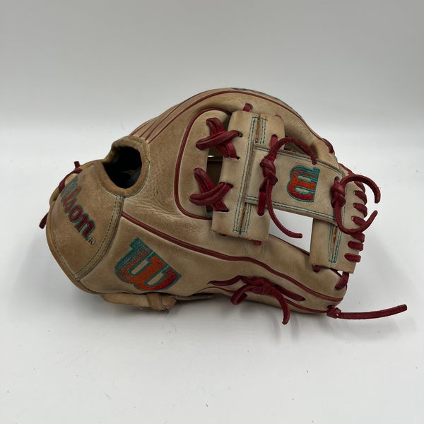 Wilson A2000 1786 11.5 Infield Baseball Glove