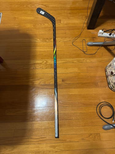 Junior Bauer Nexus Tracer Left Hand Hockey Stick P92 40 Flex (New)