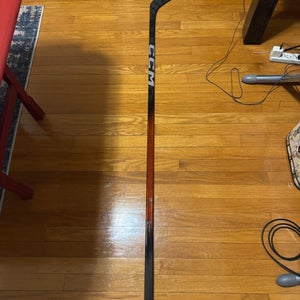 Senior CCM JetSpeed FT8 Pro Right Handed Hockey Stick P28 75 Flex (New)