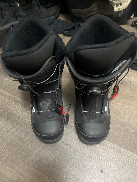 Men's Size M 8.0 (W 9.0) HEAD Snowboard Boots (Used)