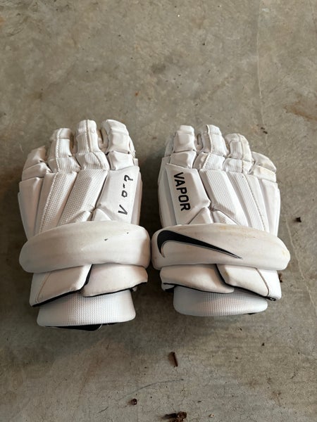 Nike Vapor Lacrosse Gloves Medium (Used)