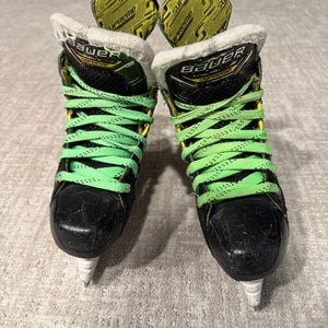 Bauer Supreme M4 Hockey Skates Regular Width Size 3.5 (Used)