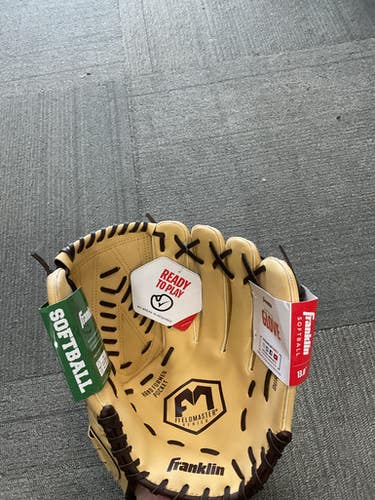 Used Franklin FIELDMASTER SERIES BB/SB Glove RH Throw Tan 13" 11614-S000224922