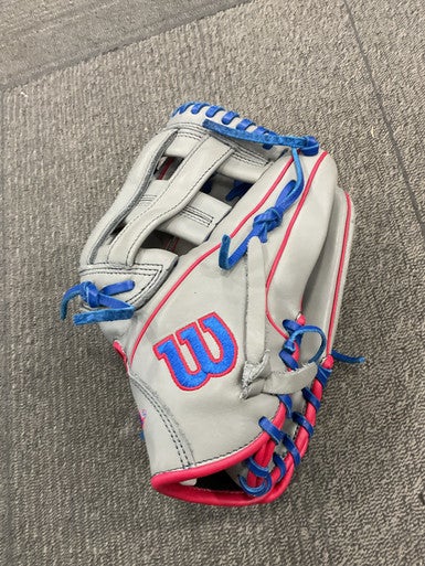 Used Wilson A900 BB/SB Glove RH Throw Grey 12" 11614-S000225029