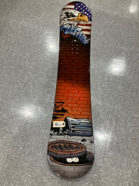 Matrix Graffiti Snowboard 150cm I No Bindings