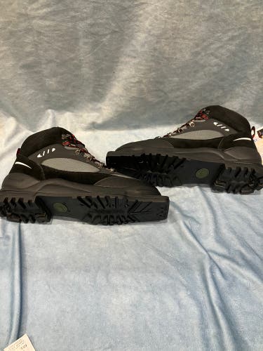 Whitewood 309 75mm Cross Country Style Ski Boots Size 10
