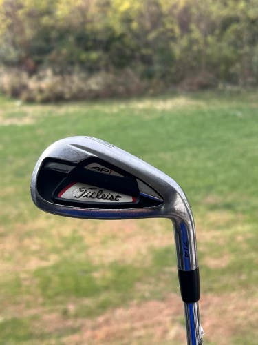 Men's Titleist 714 AP1 Right Handed Wedge 52 Degree Steel Shaft (Used)
