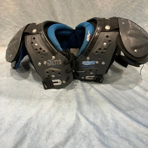 XS Youth Schutt SI 770 Shoulder Pads (Used)