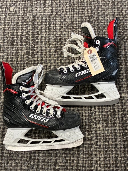 Junior 2 Bauer NSX Hockey Skates (Used)
