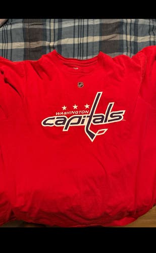 Cristobal Huet Washington Capitals XL Reebok Shirt (Used)