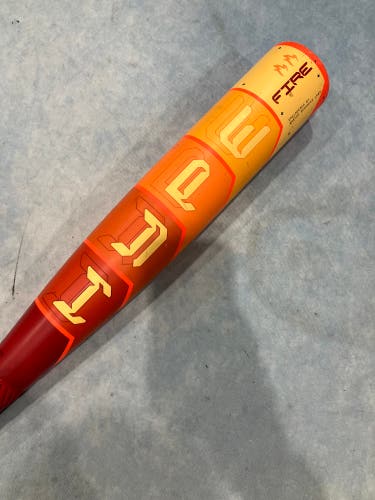 2025 Easton Hype Fire Composite Bat USSSA Certified (-8) Composite 22 oz 30" (Used)