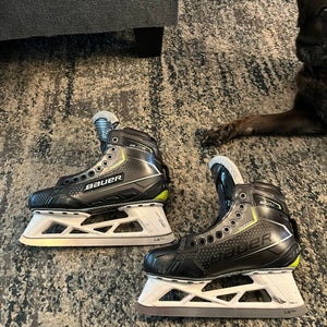 2022 Bauer Elite Hockey Goalie Skates Regular Width 7.5 (Used)