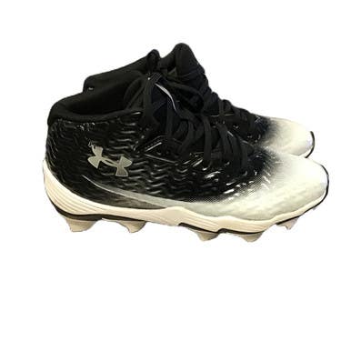 Used Under Armour 3028224-001 Jr FB Cleats Black Junior 06 11730-S000068133