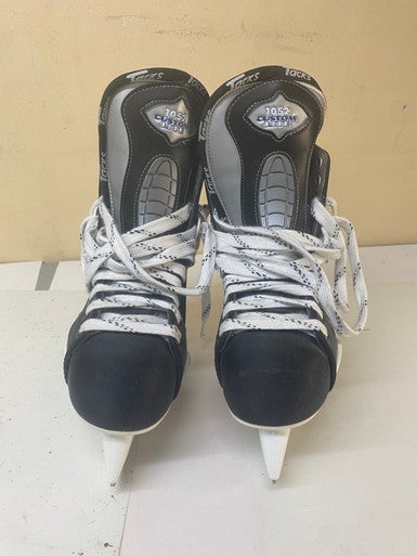 Used CCM TACKS 1052 Senior Hockey Skate Senior 9 11793-S000256401