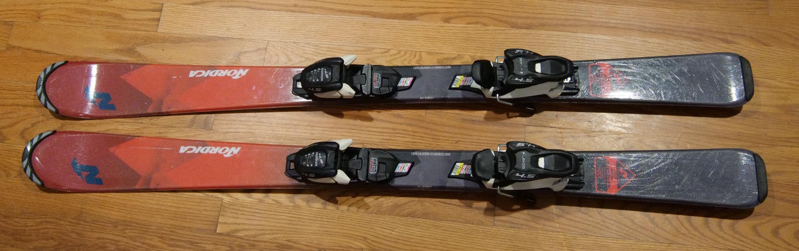 Kid's Nordica 120 cm All Mountain Navigator Team Skis With Bindings (Used)