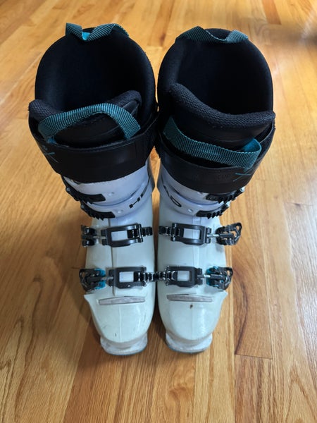 27.5 Men's HEAD Raptor WCR90 Racing Ski Boots  (Used)