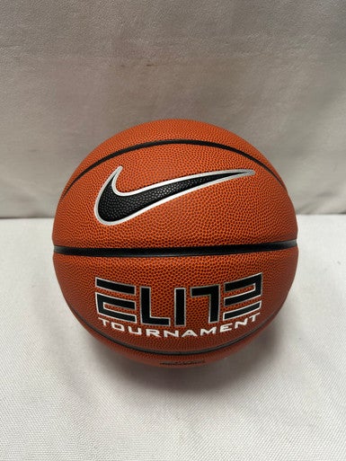 Used Nike Basketball Womens Indoor 11490-S000267101