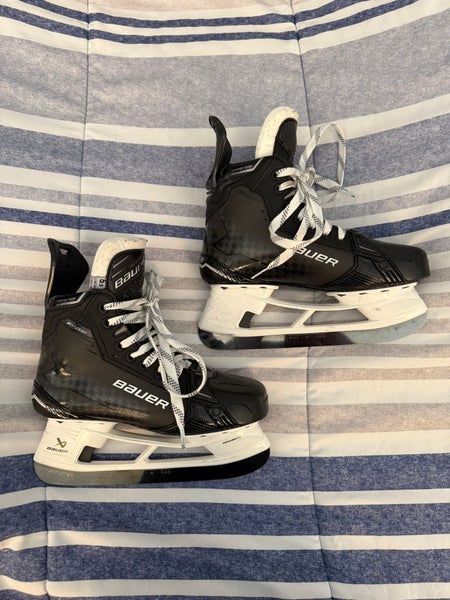 2024 Bauer Supreme Shadow Hockey Skates Size 5.5 (Used)